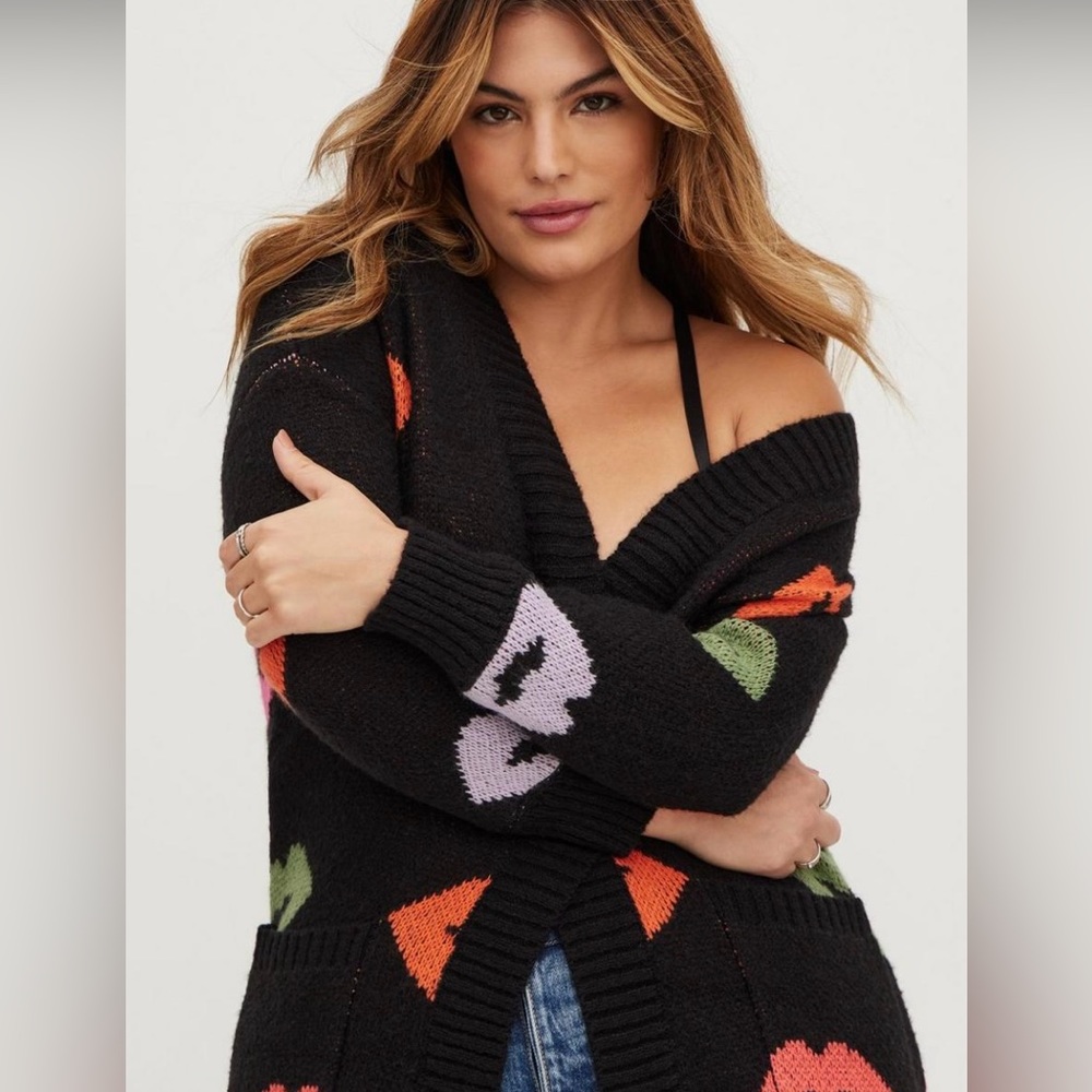 Lovely warm cardigan from Torrid.